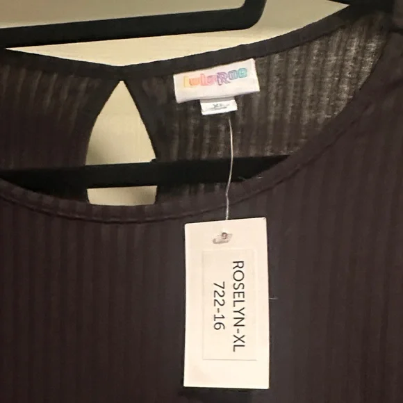 Lularoe Roselyn Black Short Sleeve Dress - Picture 3 of 3